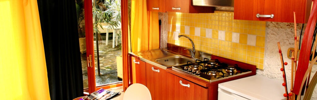 Bed And Breakfast Alghero Solemare - Kitchen of the B&B Apartments Alghero